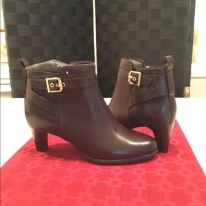 NWT Rockport Booties